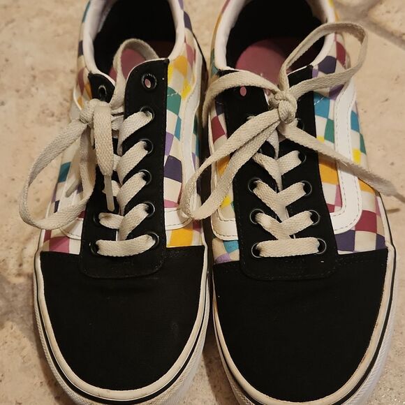 Vans Women's Rainbow Colors Checkered Skater Shoes Size 7 - Picture 4 of 10
